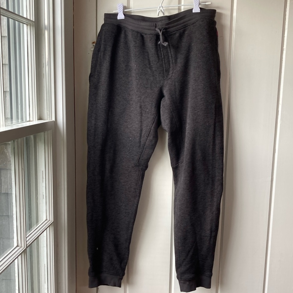 Mountain Khakis sweat pants